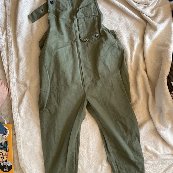 Handmade Flax Fabric Women's Loose and Adjustable-Waist, Casual Linen Overalls - Picture 3 of 4